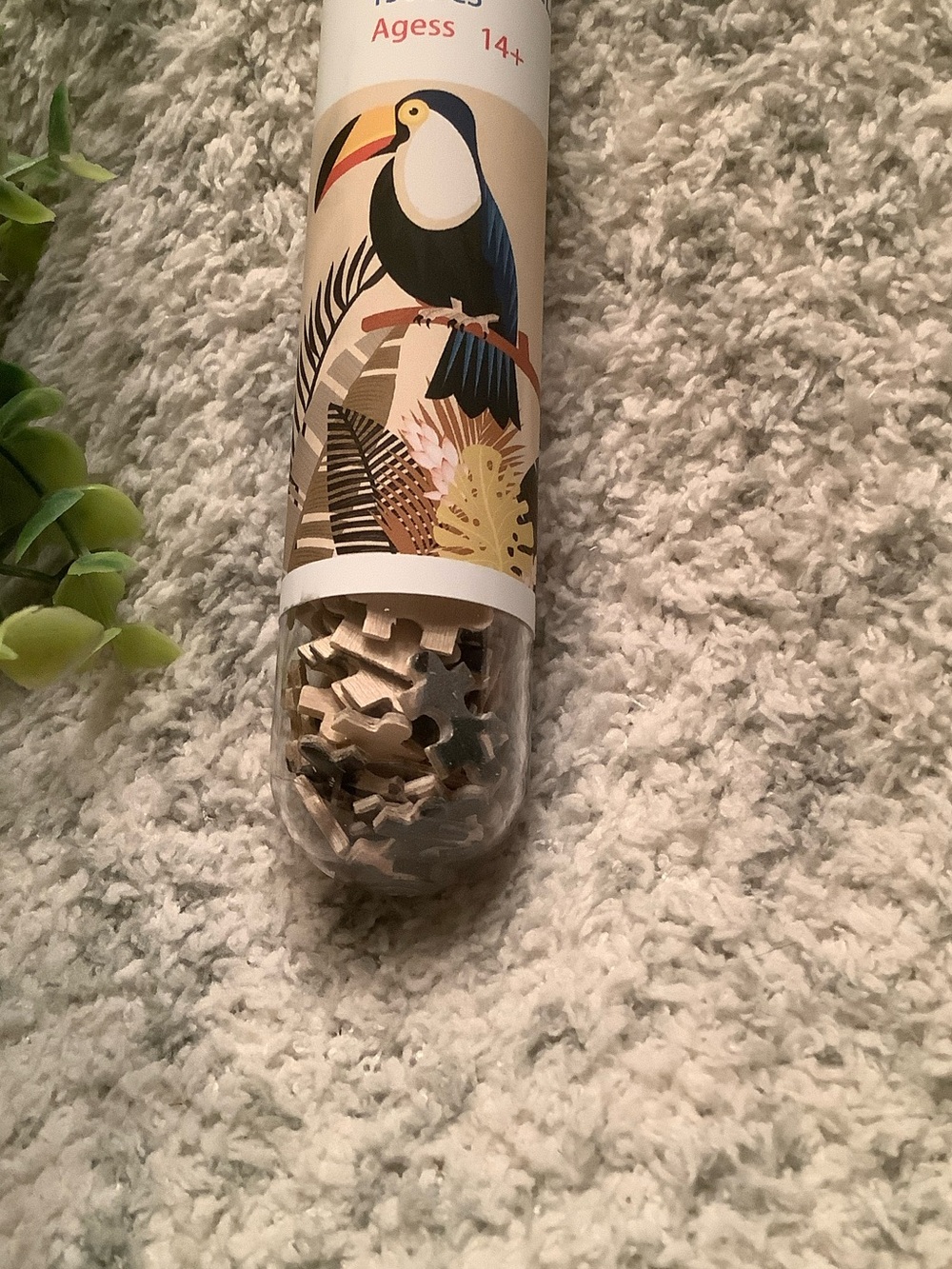 Mini Wood Puzzle Test Tube with Tropical Toucan Design NWT 150pieces ages 14+ - Picture 6 of 13